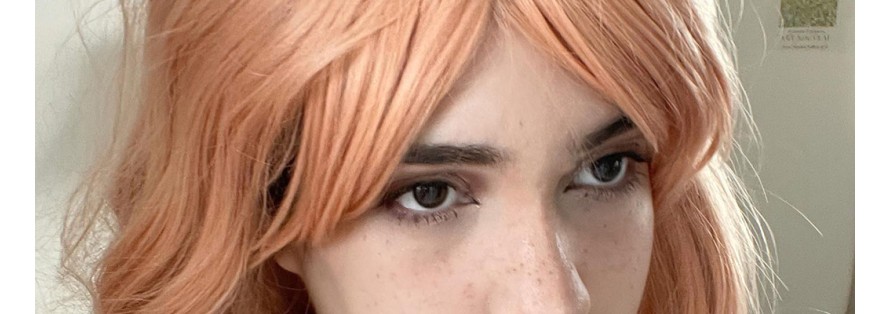 How to Find a Cheap Wig that Looks Like the Real Thing